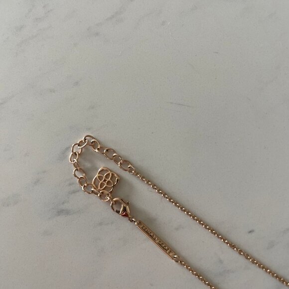 Kendra Scott ~ Gold Elisa Necklace in Black Pyrite - Picture 5 of 5